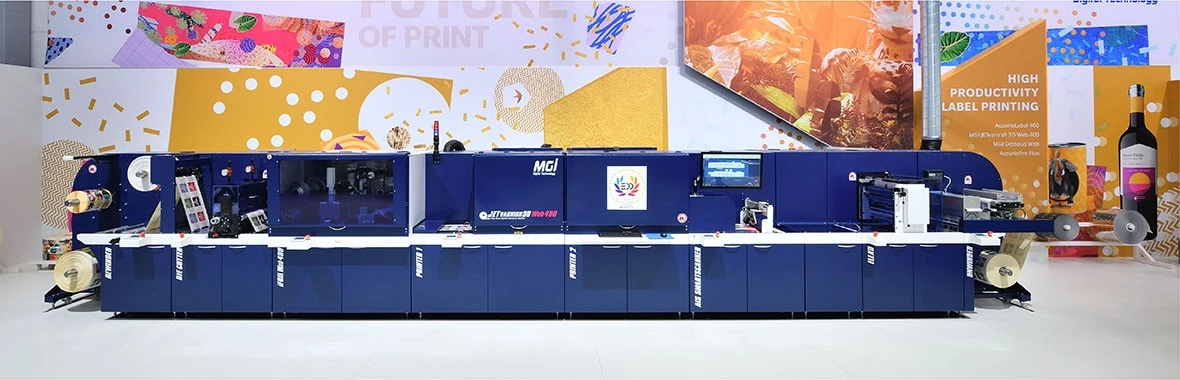 新機登場|卷對卷數位燙金上光機是什麼?JETvarnish 3D Web 400應用解析 新機登場|卷對卷數位燙金上光機是什麼?JETvarnish 3D Web 400應用解析