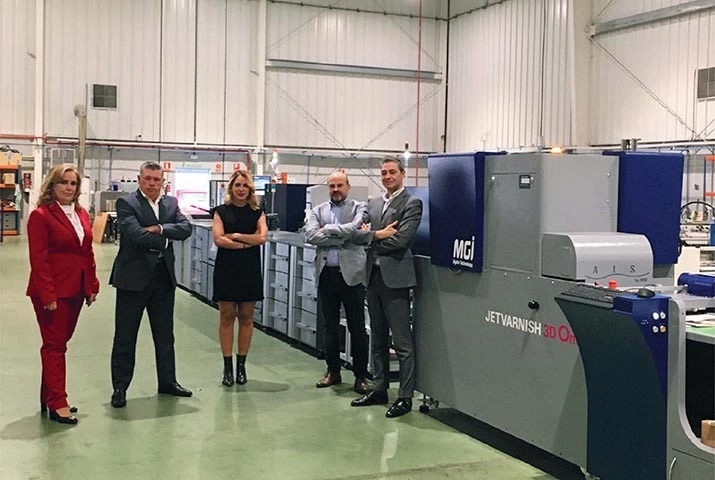 顧客實例｜西班牙Pulmen導入 JetVarnish 3D One 數位燙金機