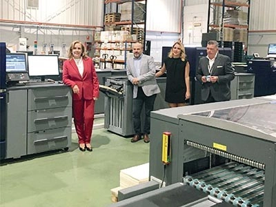 顧客實例｜西班牙Pulmen導入 JetVarnish 3D One 數位燙金機